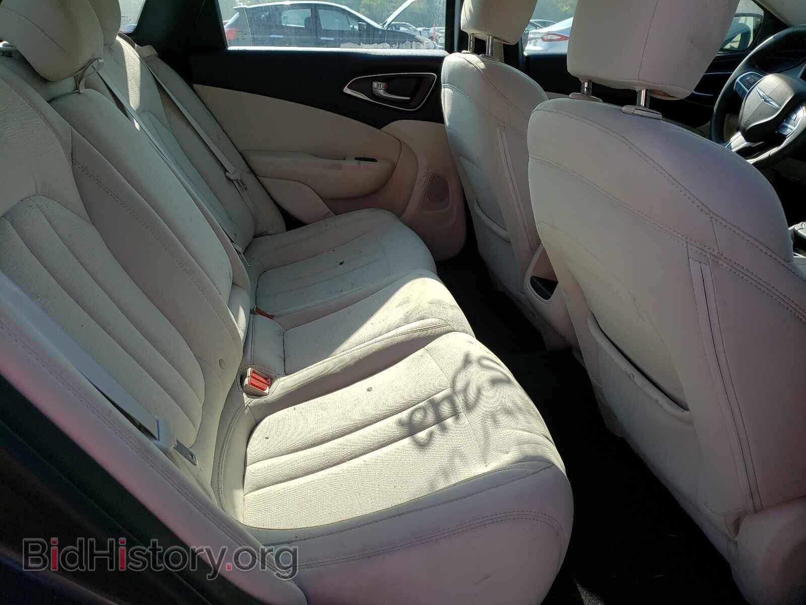 2016 CHRYSLER 200 - VIN: 1C3CCCAB4GN105616 - Фото 6