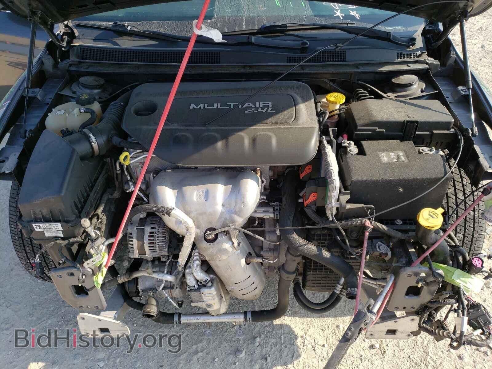 2016 CHRYSLER 200 - VIN: 1C3CCCAB4GN105616 - Фото 7