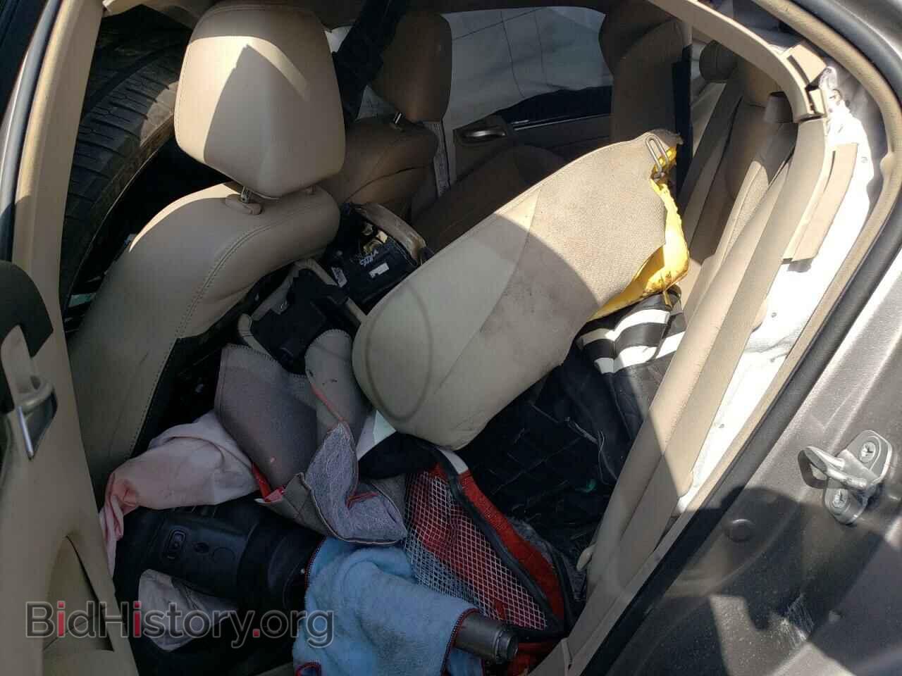 2014 CHRYSLER 300 - VIN: 2C3CCAAG2EH228837 - Фото 6