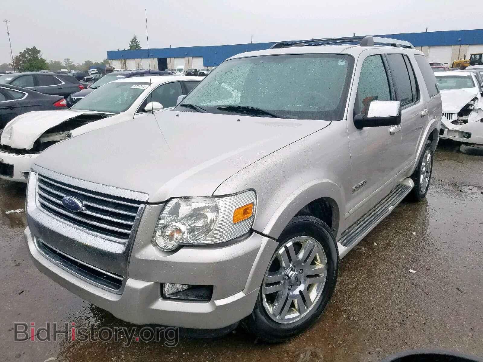 2006 FORD EXPLORER L - VIN: 1FMEU75E06UA55309 - Photo 2