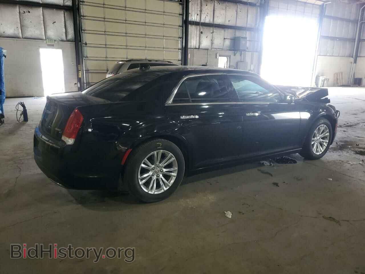 2016 CHRYSLER 300 - VIN: 2C3CCAEG0GH111268 - Фото 3