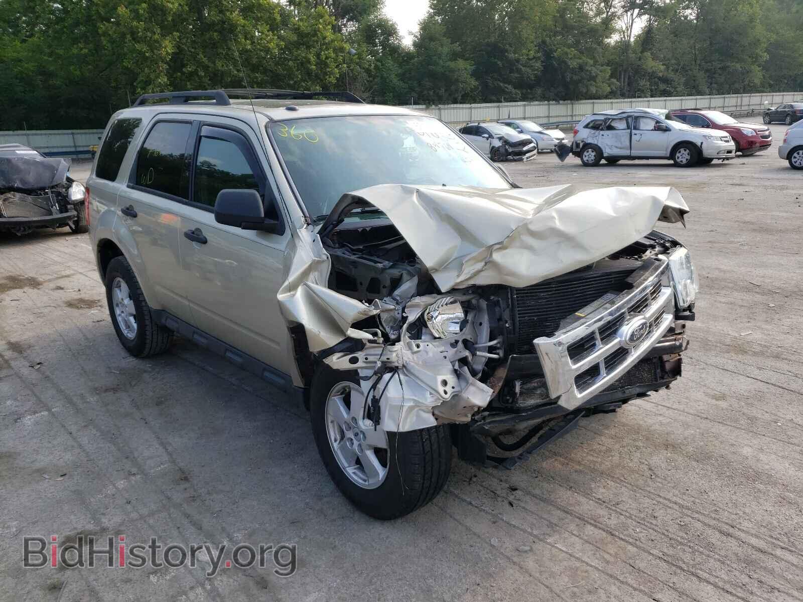 Фотография 1FMCU0DG6CKC84764 - FORD ESCAPE 2012