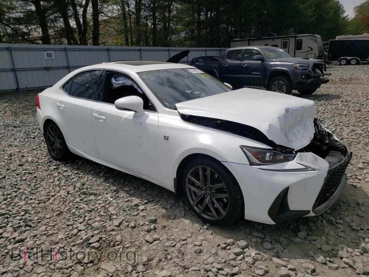 2018 LEXUS IS - VIN: JTHC81D29J5031032 - Фото 4