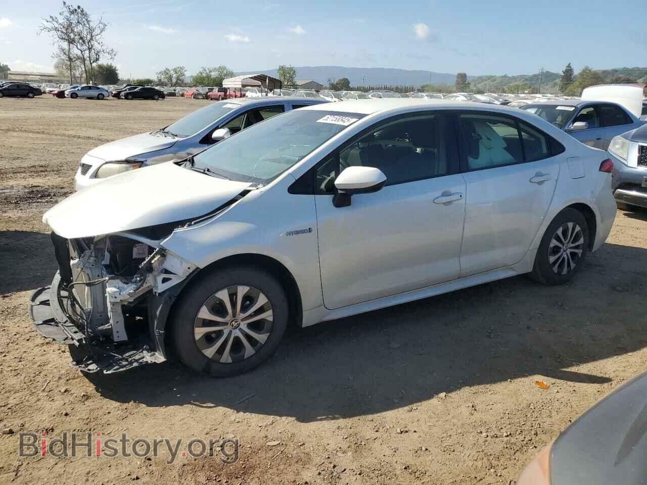 Фотография JTDEAMDE5MJ008370 - TOYOTA COROLLA 2021