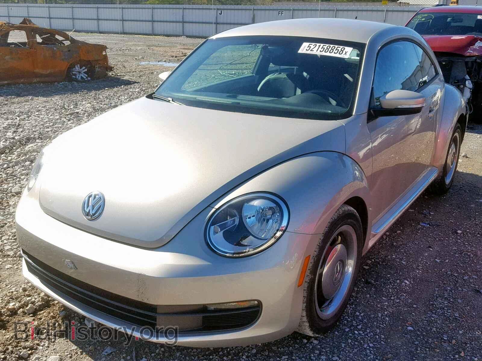 2012 VOLKSWAGEN BEETLE - VIN: 3VWJX7AT1CM665697 - Фото 2