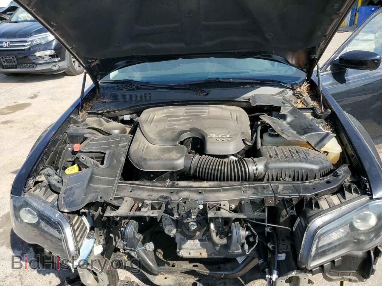 2019 CHRYSLER 300 - VIN: 2C3CCAAGXKH609959 - Фото 11
