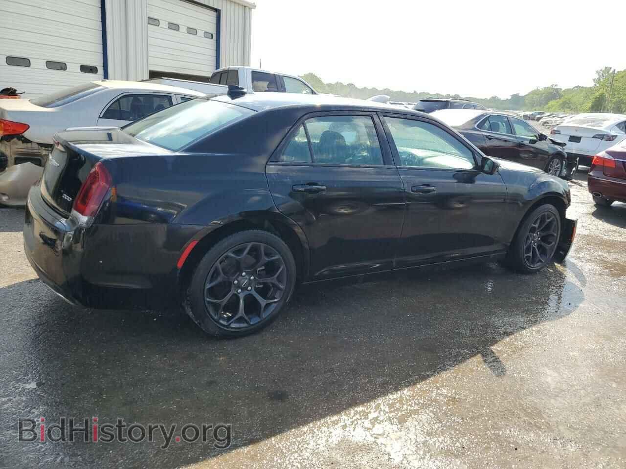 2019 CHRYSLER 300 - VIN: 2C3CCAAGXKH609959 - Фото 3