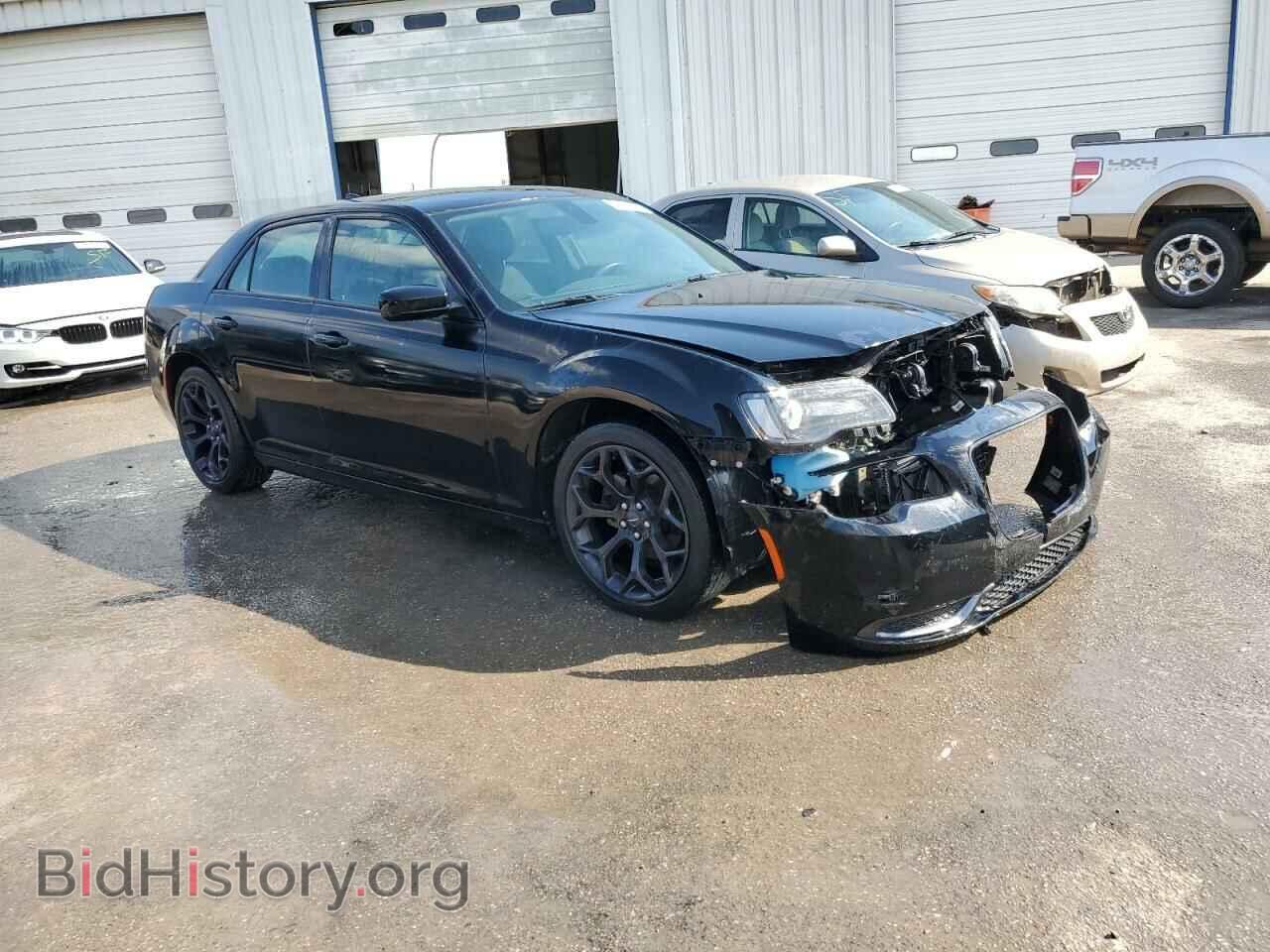 2019 CHRYSLER 300 - VIN: 2C3CCAAGXKH609959 - Фото 4