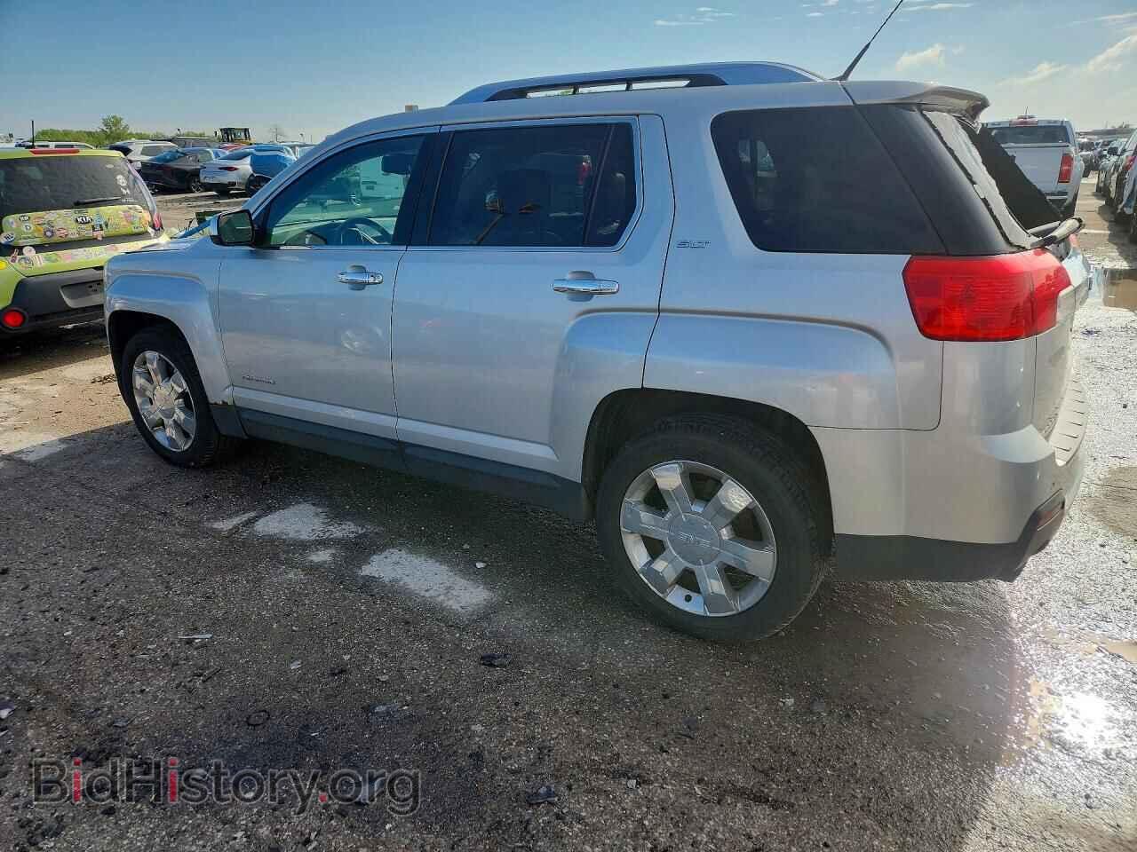 2011 GMC TERRAIN - VIN: 2CTFLXE59B6319751 - Photo 2