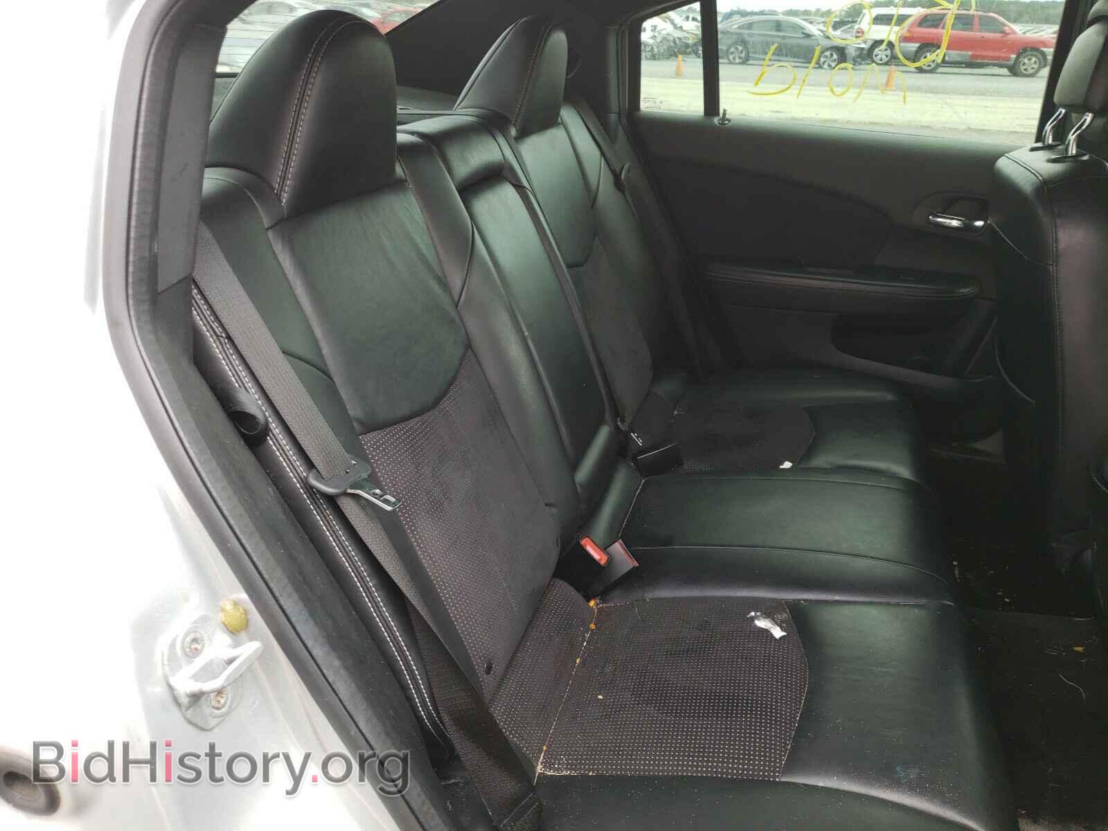 2012 CHRYSLER 200 - VIN: 1C3CCBHG0CN115632 - Фото 6