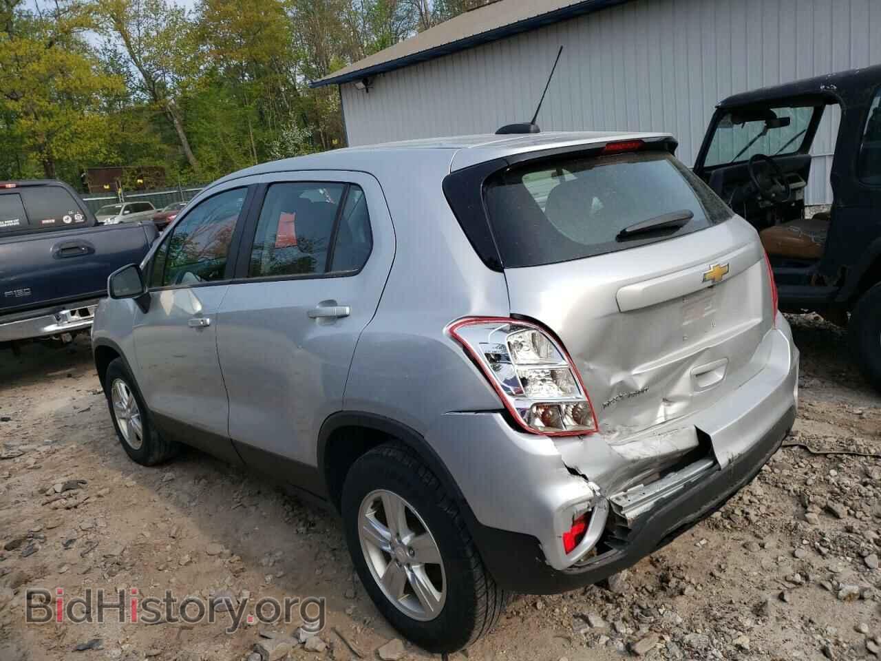 2019 CHEVROLET TRAX - VIN: 3GNCJNSB3KL347616 - Фото 2