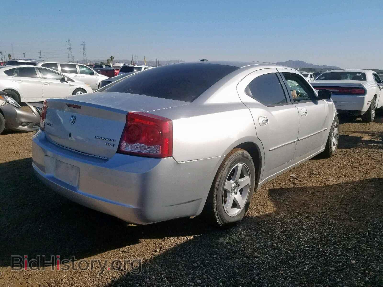2010 DODGE CHARGER - VIN: 2B3CA3CV5AH307813 - Фото 4
