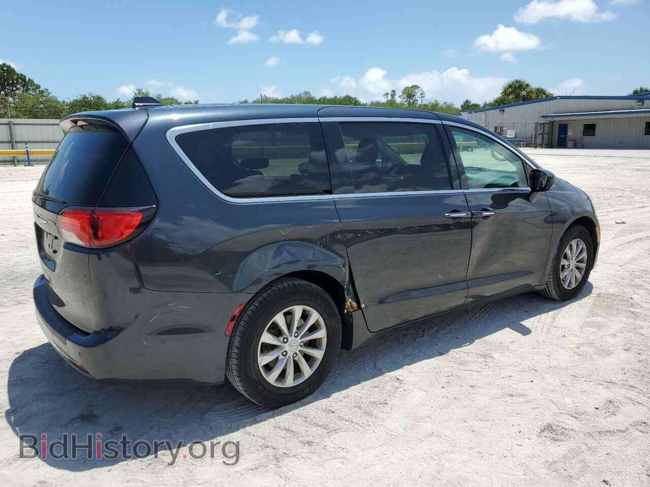 2019 CHRYSLER PACIFICA - VIN: 2C4RC1FG3KR738084 - Фото 3