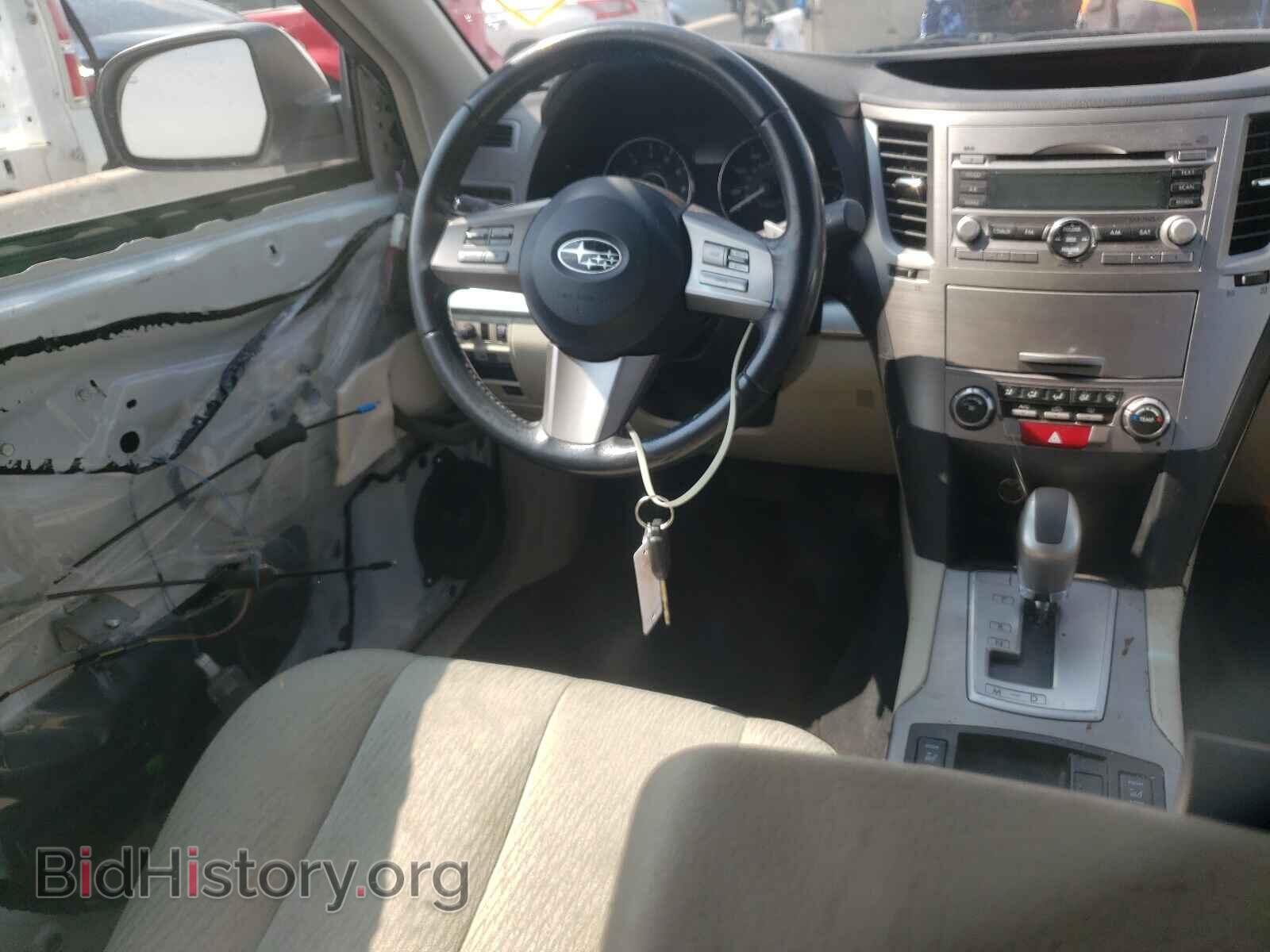 2011 SUBARU OUTBACK - VIN: 4S4BRCCC7B3324999 - Фото 9