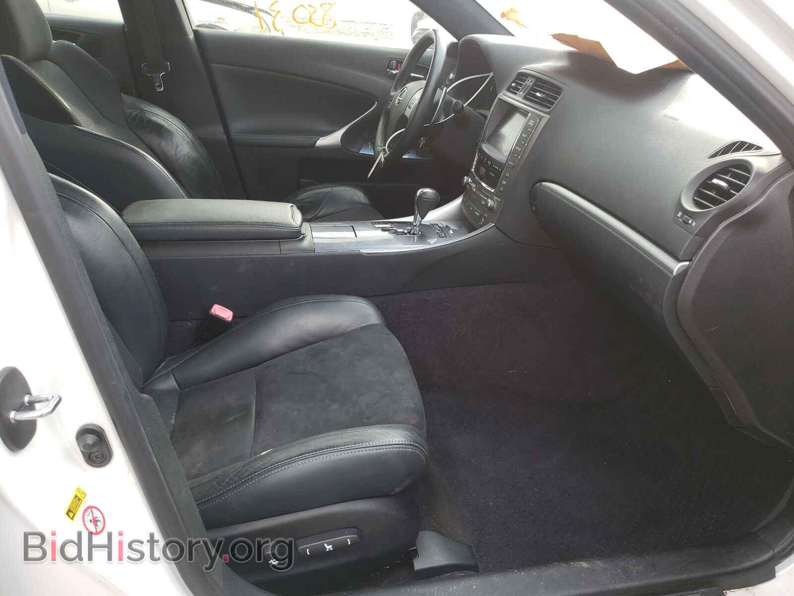 2011 LEXUS IS - VIN: JTHBE5C25B5028207 - Фото 5