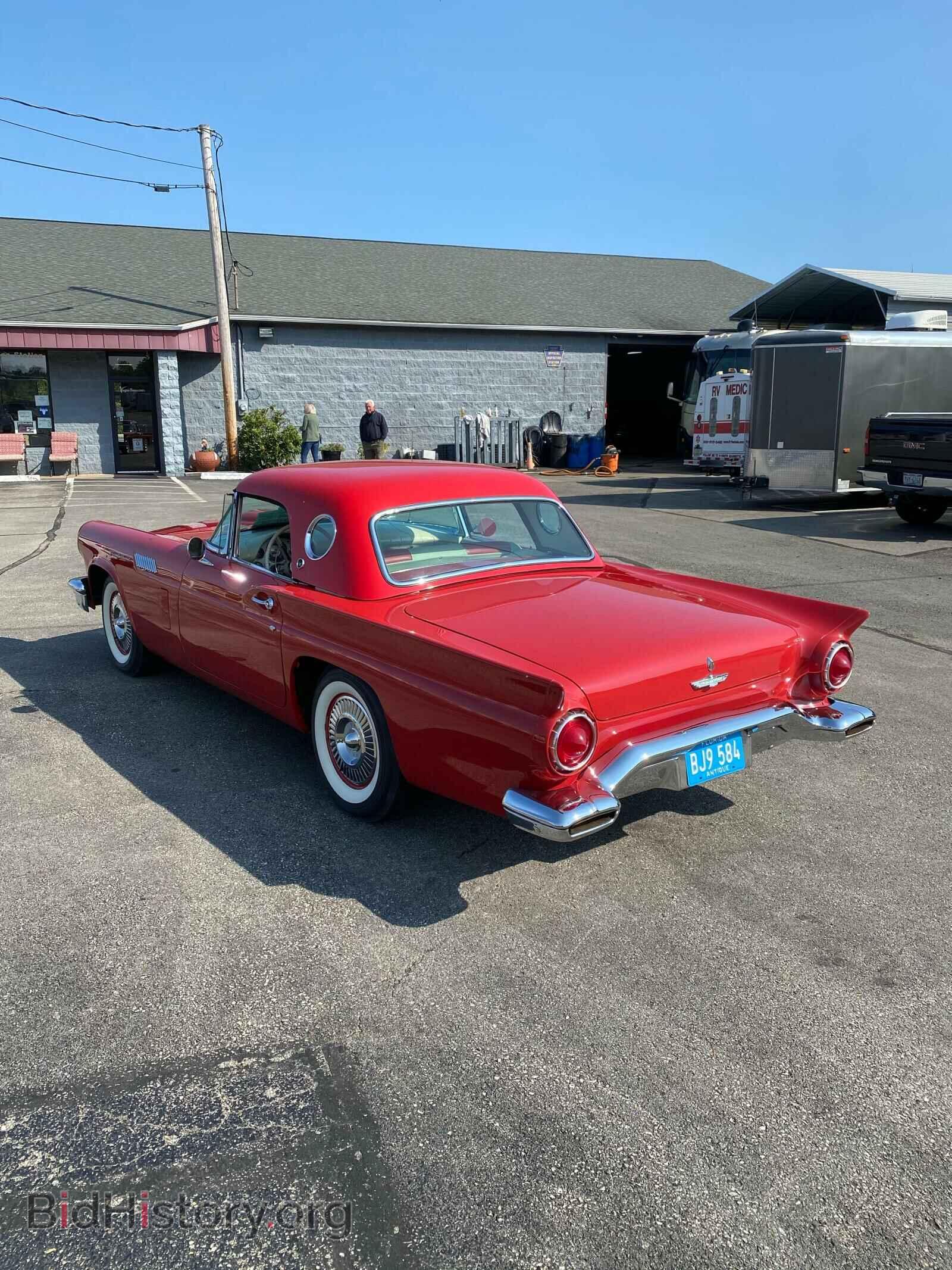 1957 FORD TBIRD - VIN: D7FH278831 - Фото 3