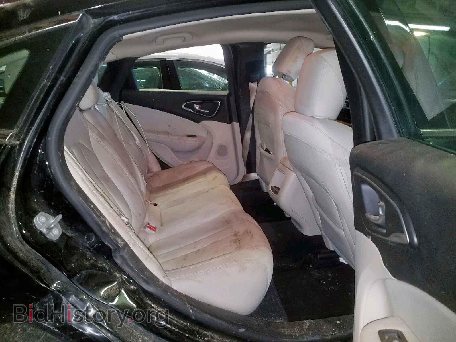 2015 CHRYSLER 200 - VIN: 1C3CCCAB5FN670942 - Photo 6