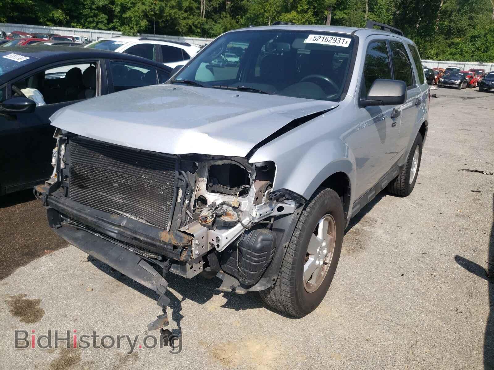 2011 FORD ESCAPE - VIN: 1FMCU0D77BKB36430 - Photo 2