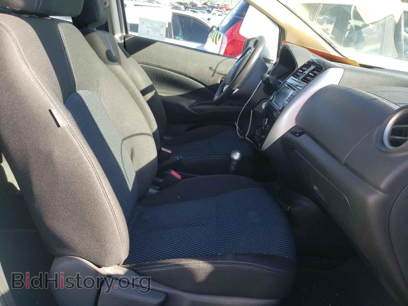 2018 NISSAN VERSA - VIN: 3N1CE2CP8JL359199 - Фото 5