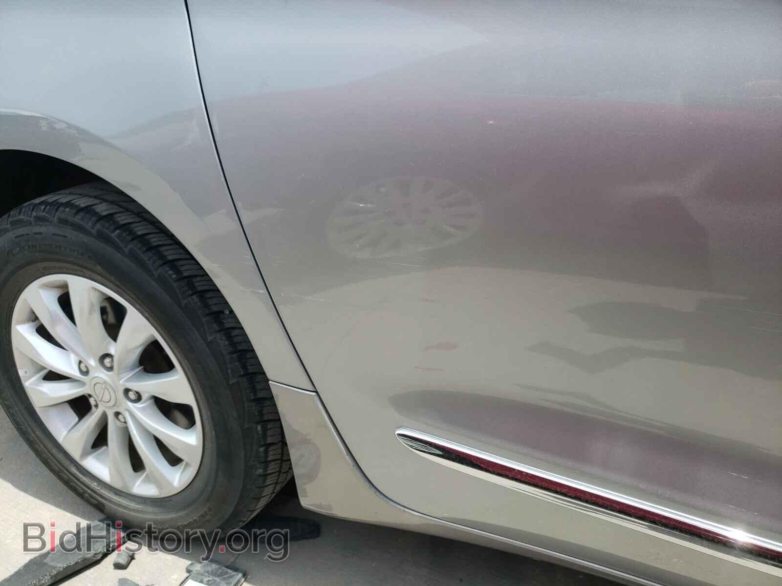 2019 CHRYSLER PACIFICA - VIN: 2C4RC1BG1KR665917 - Фото 9