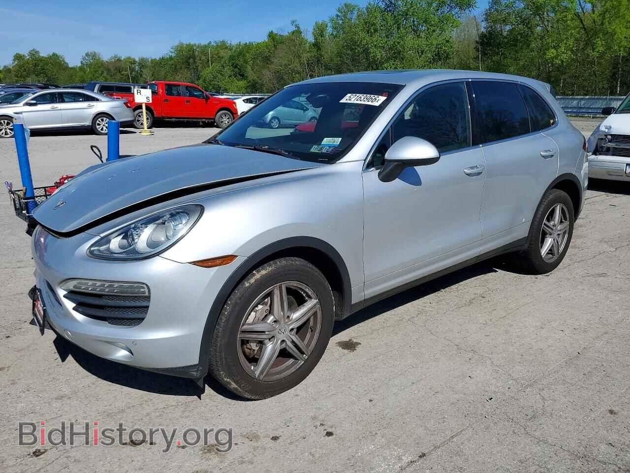 Photo WP1AB2A25BLA45834 - PORSCHE CAYENNE 2011