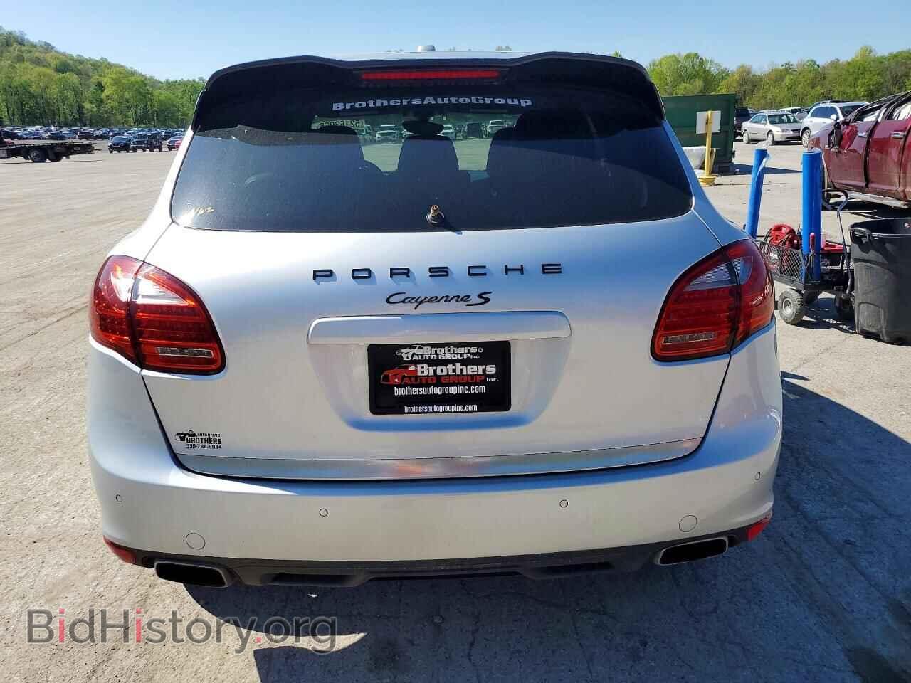2011 PORSCHE CAYENNE - VIN: WP1AB2A25BLA45834 - Photo 6