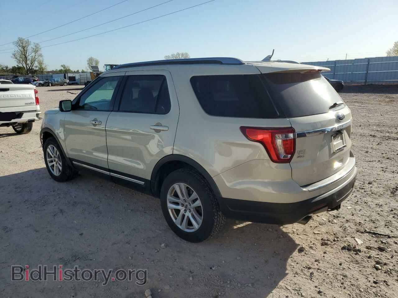 2018 FORD EXPLORER - VIN: 1FM5K8D89JGB81361 - Photo 2