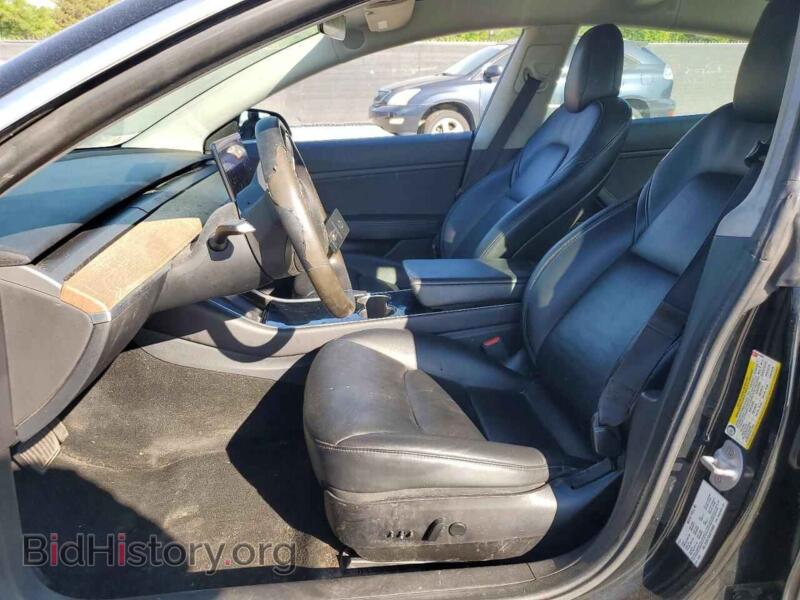 2019 Tesla MODEL 3 (VIN 5YJ3E1EA4KF410603) — фото 7 из 12