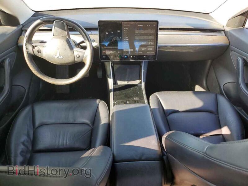 2019 Tesla MODEL 3 (VIN 5YJ3E1EA4KF410603) — фото 8 из 12