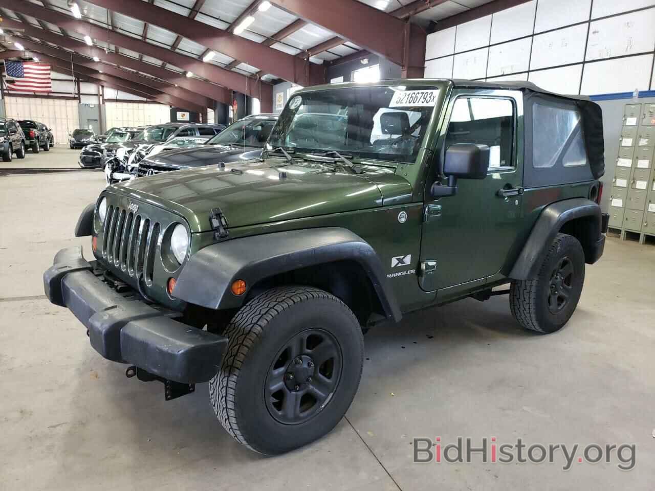 Photo 1J4FA24198L578043 - JEEP WRANGLER 2008