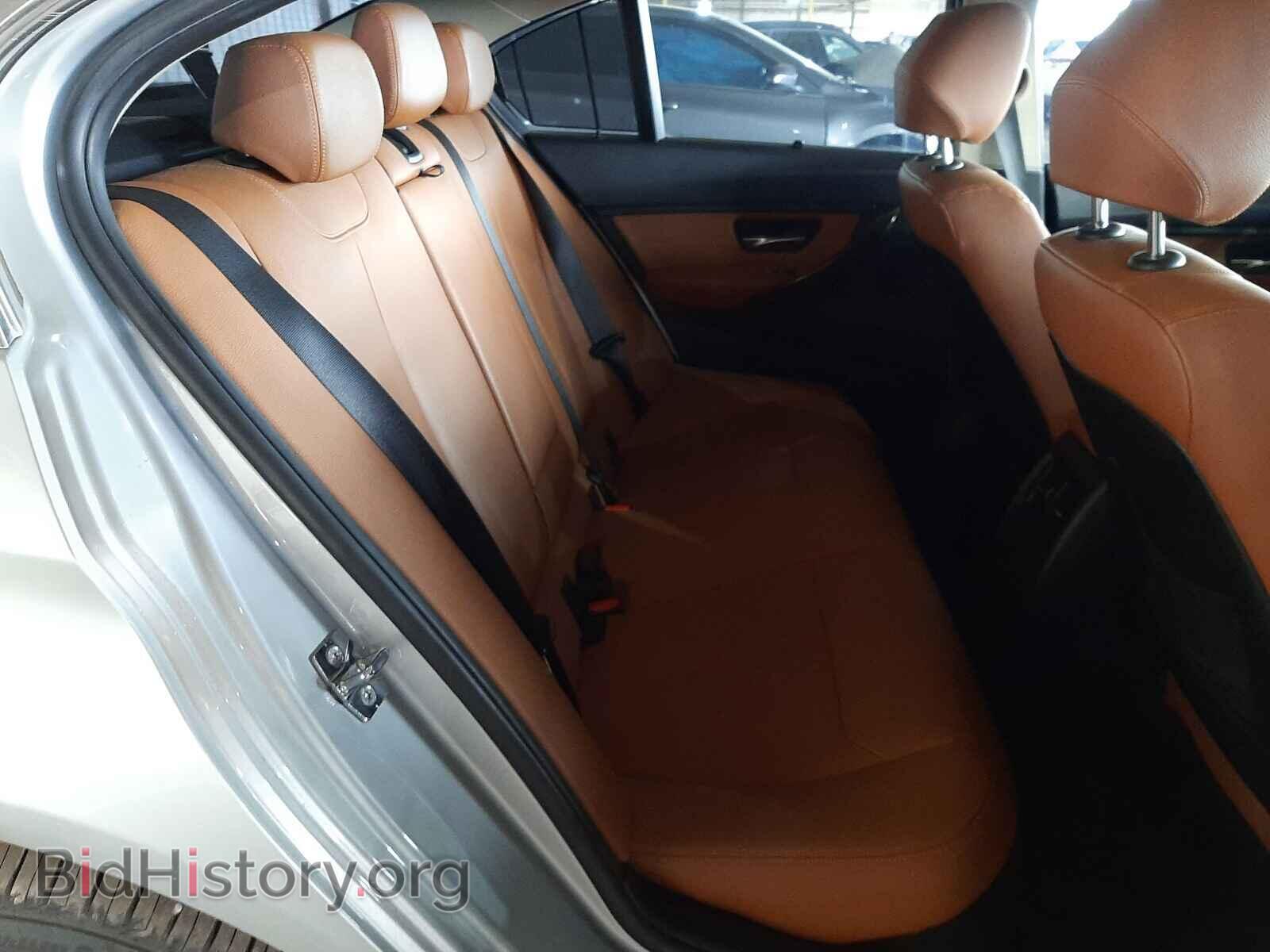 2012 BMW 3 SERIES - VIN: WBA3A5C50CF256491 - Фото 6