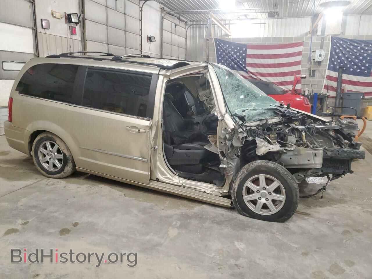 2010 CHRYSLER MINIVAN - VIN: 2A4RR8D13AR441895 - Photo 4