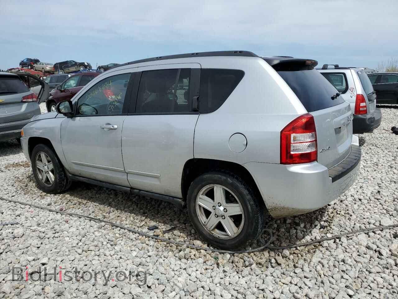 2010 JEEP COMPASS - VIN: 1J4NF4FB4AD510702 - Фото 2