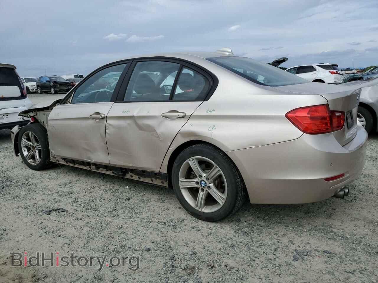 2014 BMW 3 SERIES - VIN: WBA3A5C55EF604739 - Фото 2