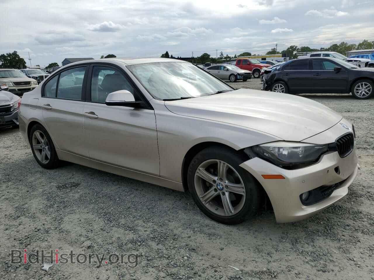 2014 BMW 3 SERIES - VIN: WBA3A5C55EF604739 - Фото 4