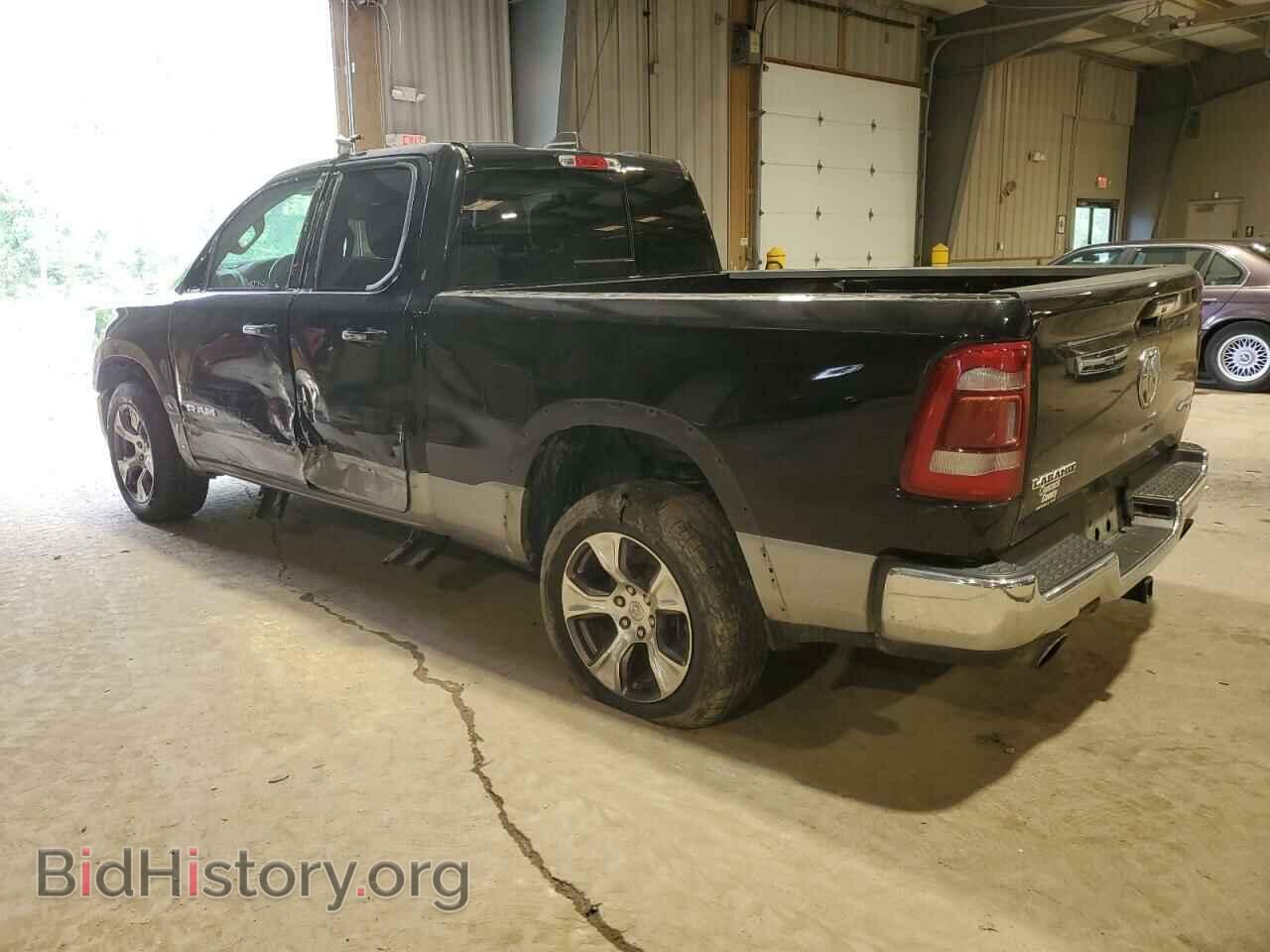 2019 RAM 1500 - VIN: 1C6SRFDT5KN649151 - Фото 2