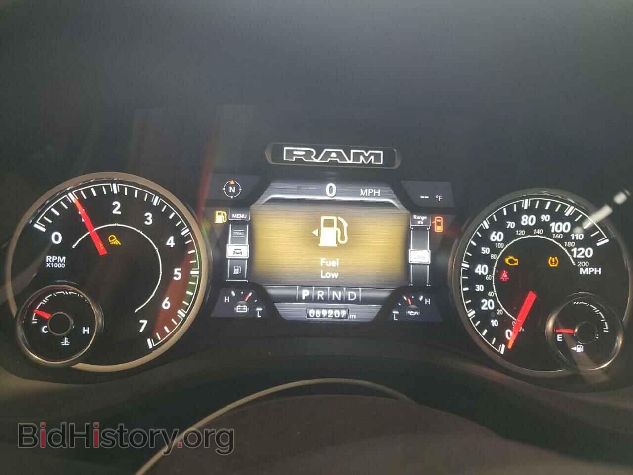 2019 RAM 1500 - VIN: 1C6SRFDT5KN649151 - Фото 9