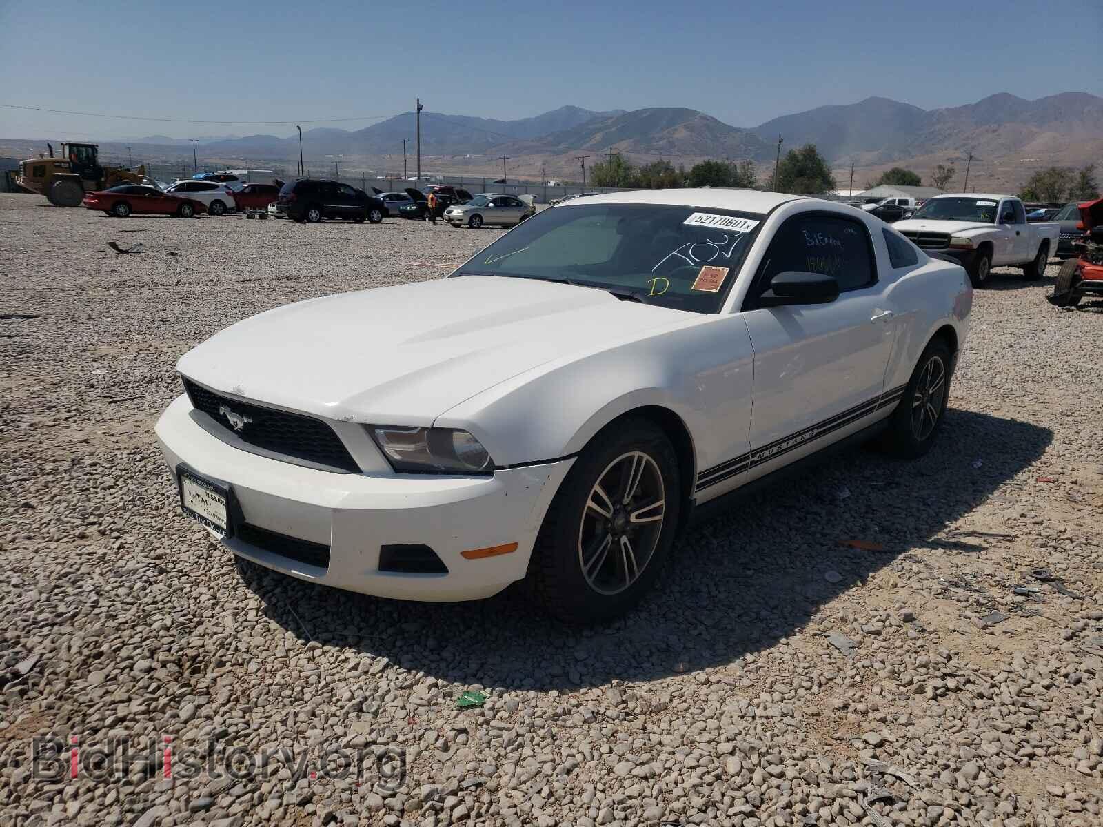 2011 FORD MUSTANG - VIN: 1ZVBP8AM2B5120308 - Фото 2