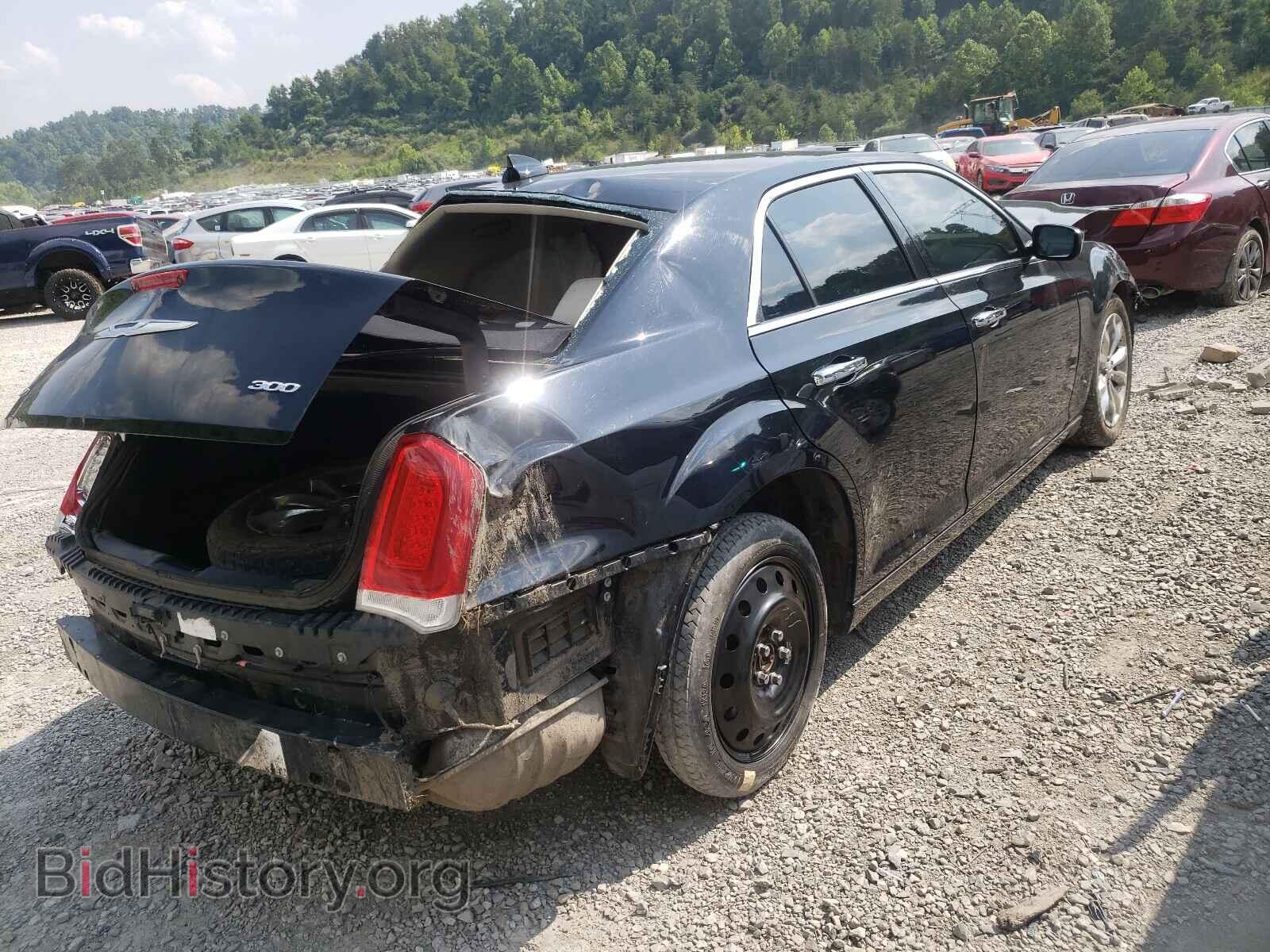 2018 CHRYSLER 300 - VIN: 2C3CCAKG8JH165199 - Фото 4