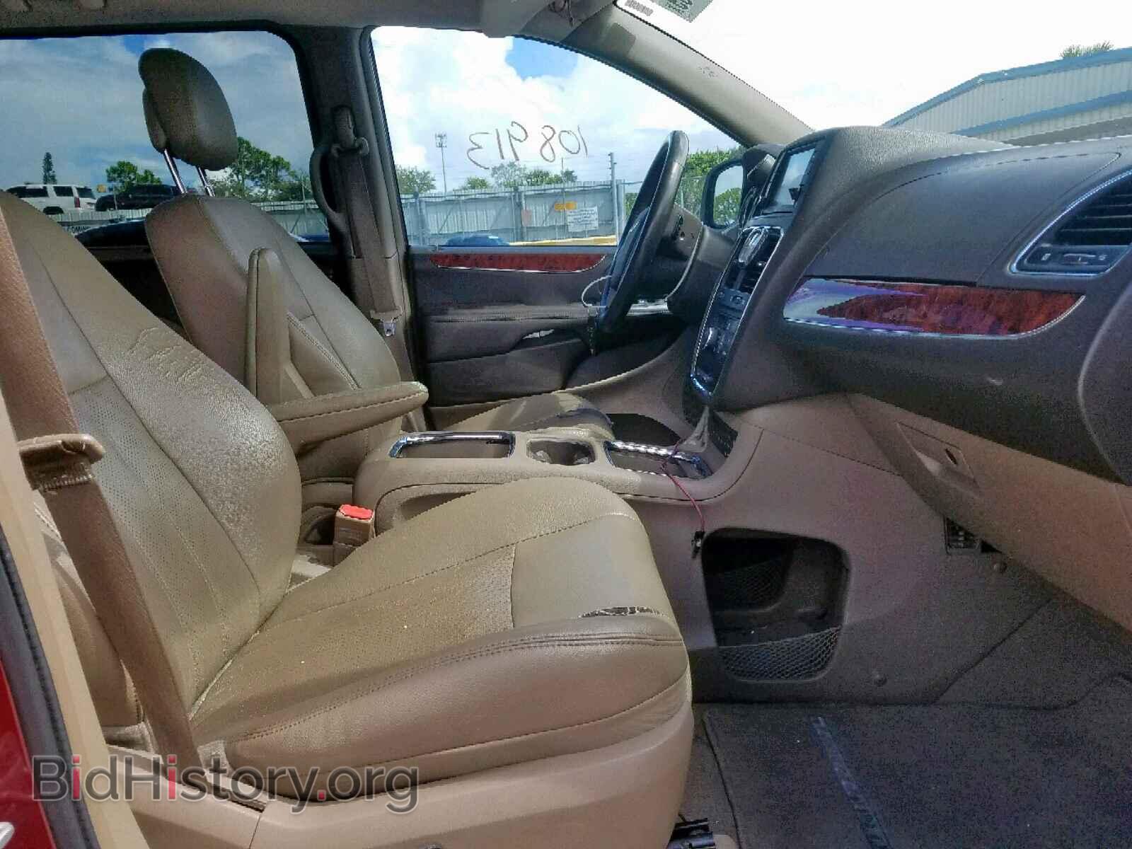 2012 CHRYSLER TOWN & COU - VIN: 2C4RC1CG8CR297378 - Фото 5