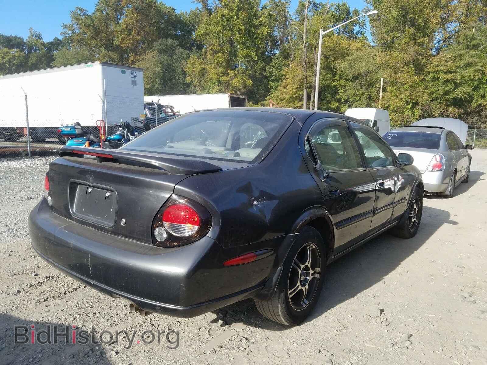 2000 NISSAN MAXIMA - VIN: JN1CA31A2YT028883 - Photo 4
