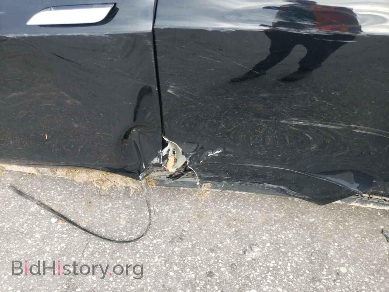 2015 TESLA MODEL S - VIN: 5YJSA1H27FF082109 - Фото 9