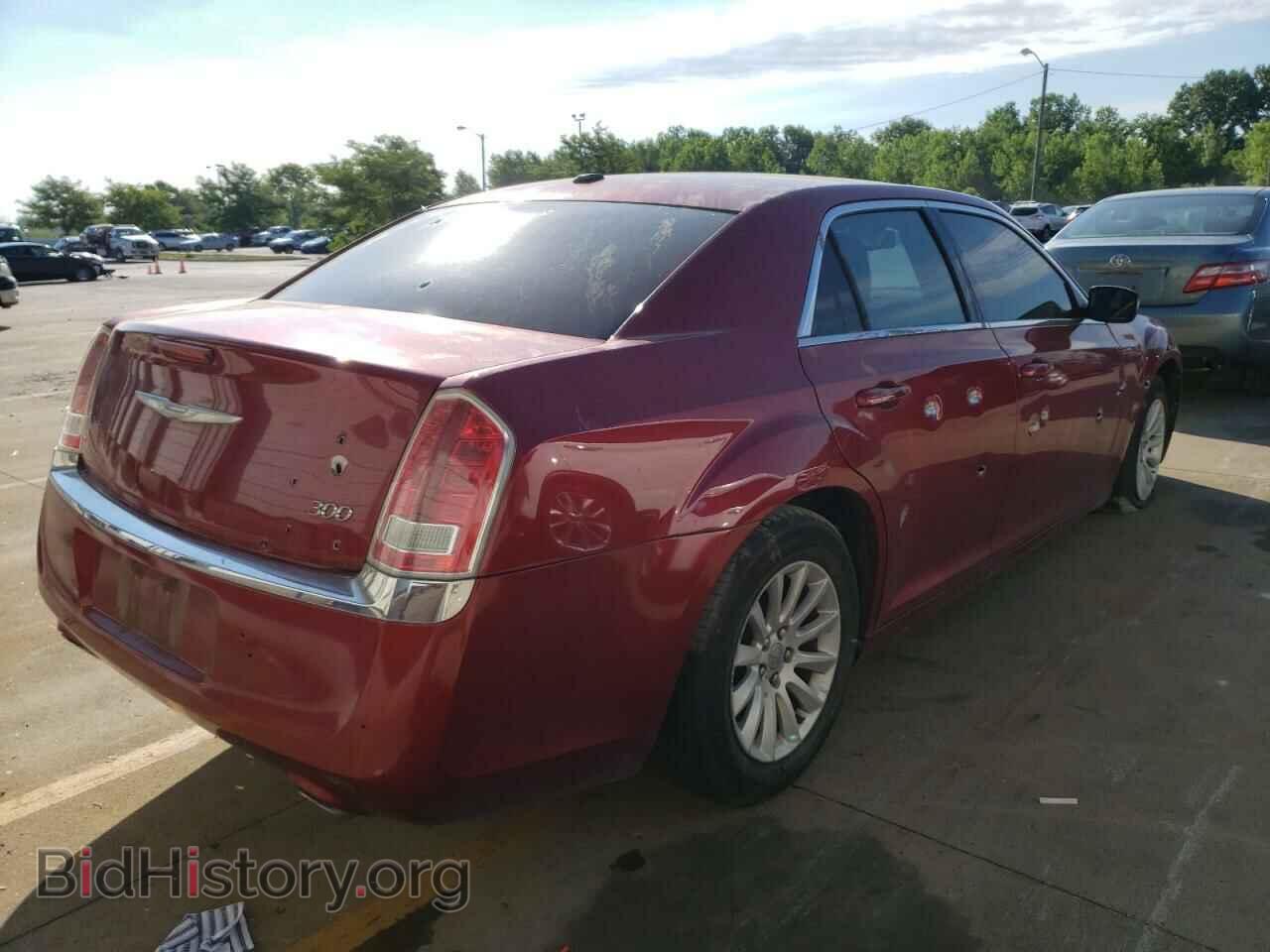 2012 CHRYSLER 300 - VIN: 2C3CCAAG2CH312847 - Photo 4
