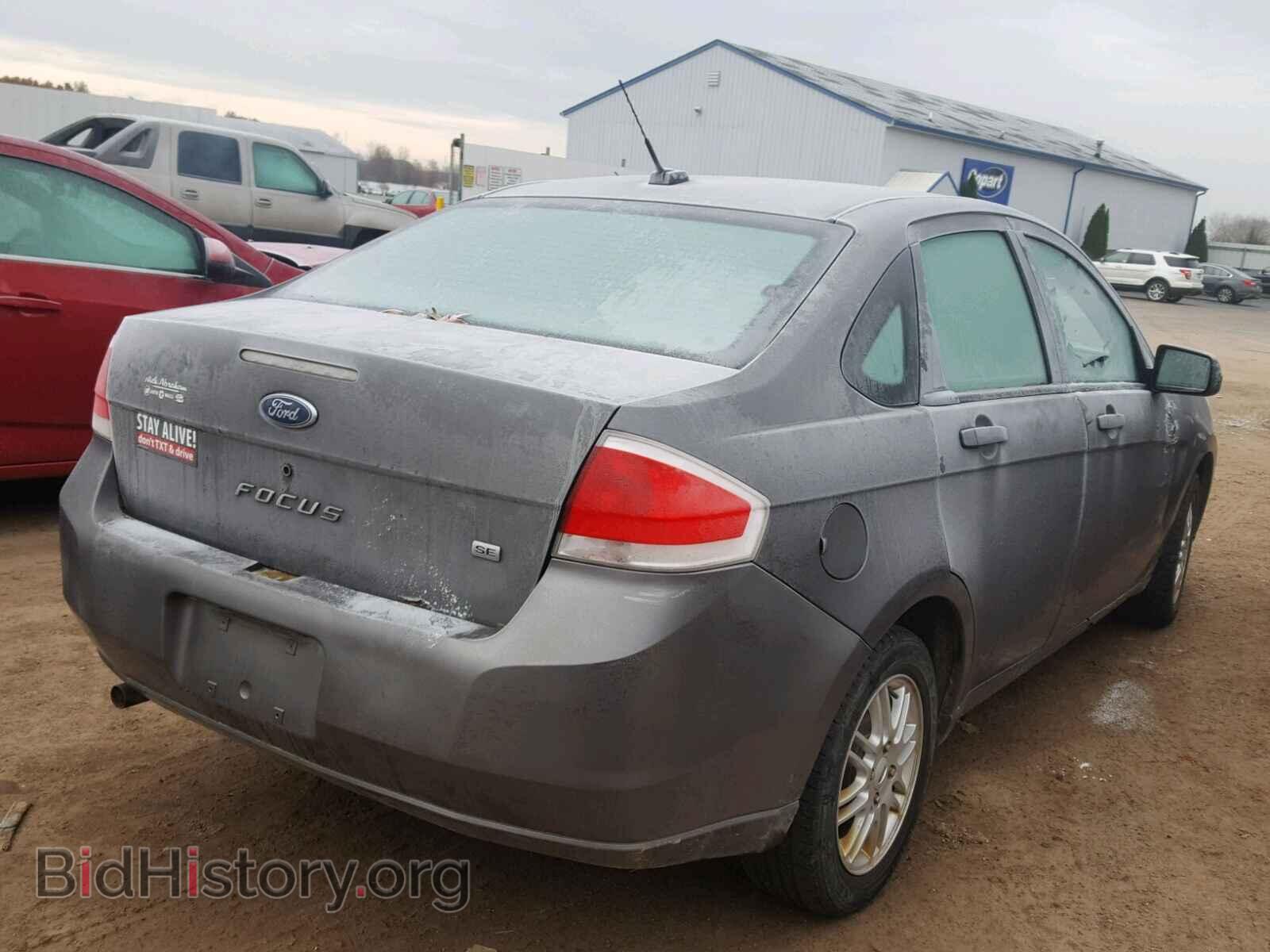 2009 FORD FOCUS - VIN: 1FAHP35N49W195945 - Фото 4