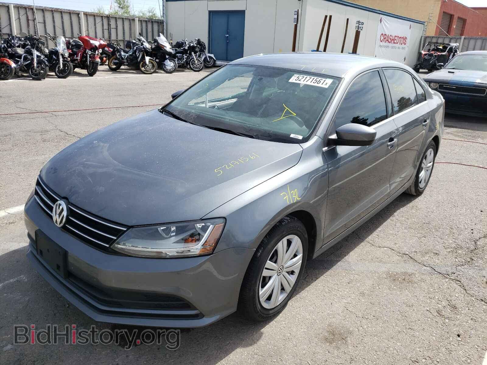 2017 VOLKSWAGEN JETTA - VIN: 3VW2B7AJXHM301853 - Фото 2