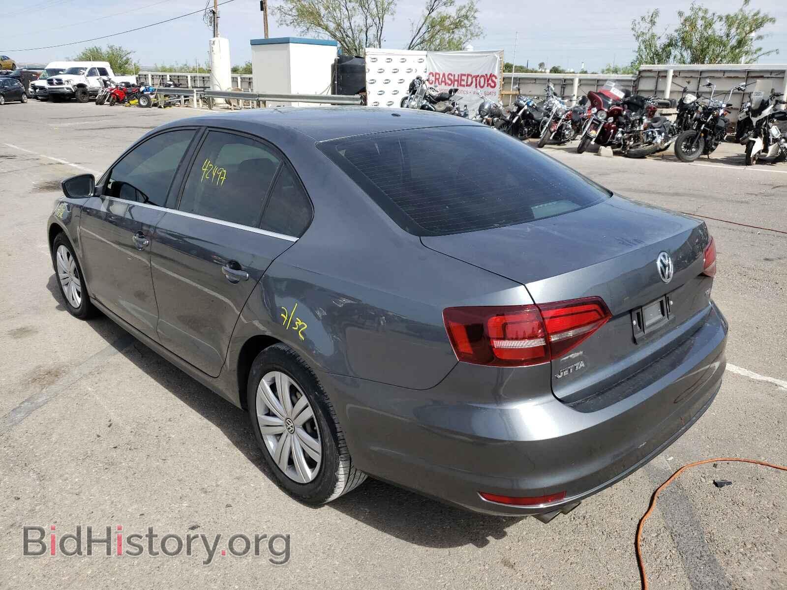 2017 VOLKSWAGEN JETTA - VIN: 3VW2B7AJXHM301853 - Фото 3