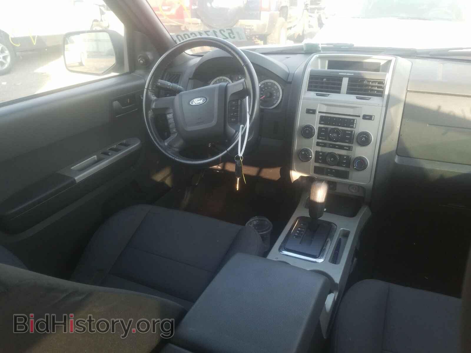 2011 FORD ESCAPE - VIN: 1FMCU0DGXBKC04669 - Фото 9