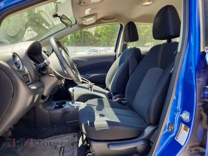 2014 Nissan VERSA (VIN 3N1CE2CP2EL437076) — фото 7 из 14