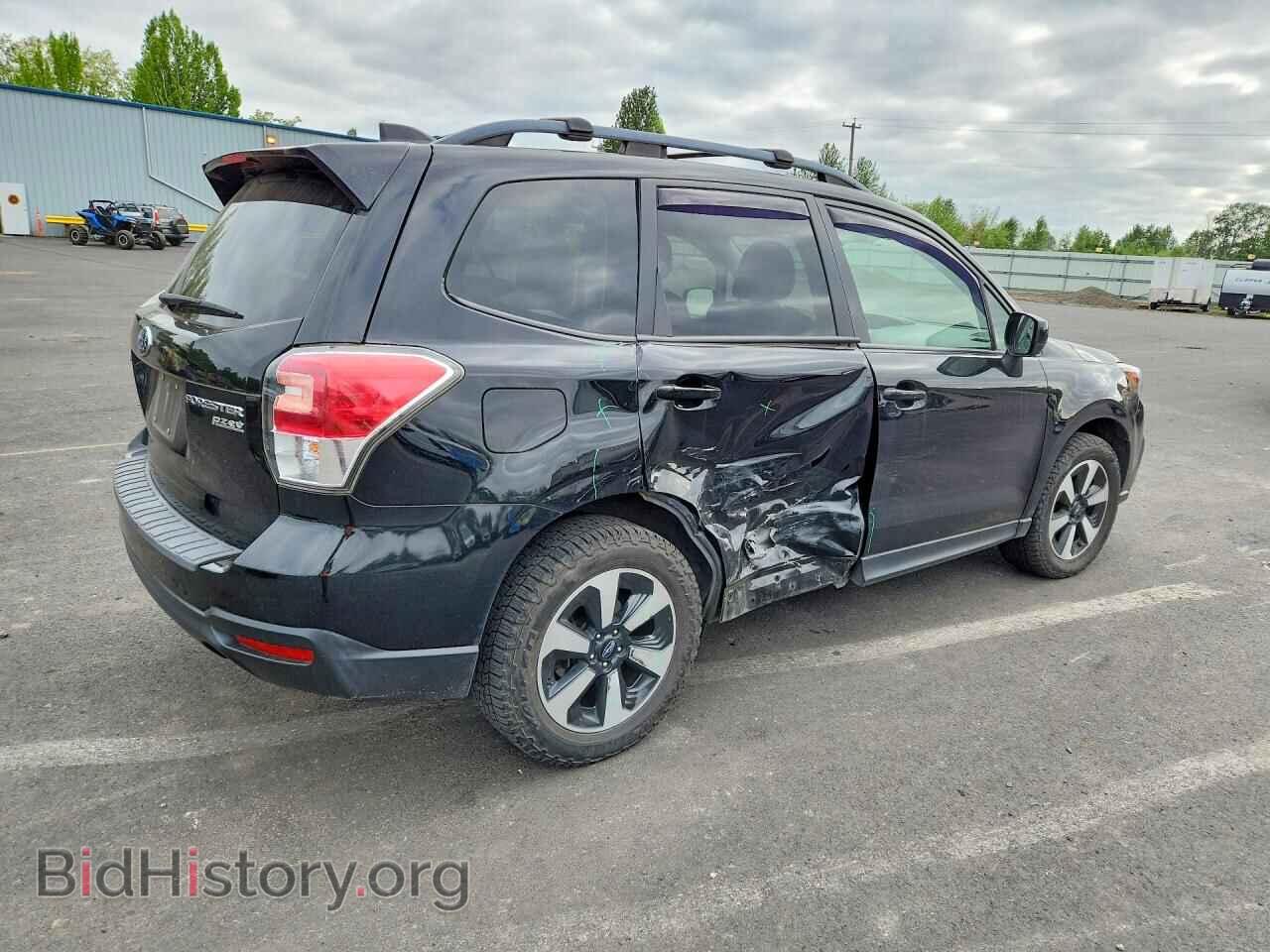 2017 SUBARU FORESTER - VIN: JF2SJAEC4HH415593 - Фото 3