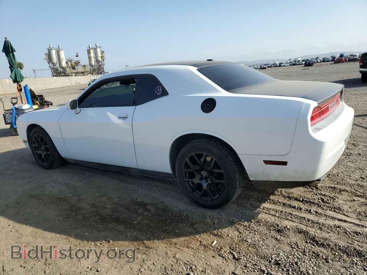 2014 DODGE CHALLENGER - VIN: 2C3CDYAG5EH179798 - Фото 2